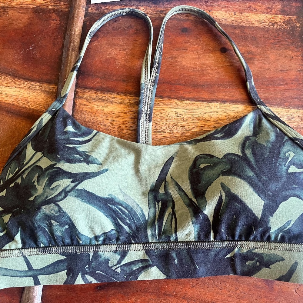 Lululemon Athletica Flow Y Bra *Nulu Size 6